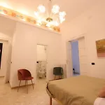 Short Lets Grandi Stazioni Vendégház