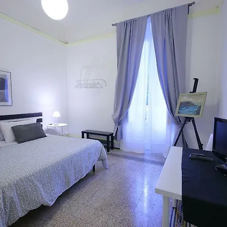 Short Lets Grandi Stazioni Pensión