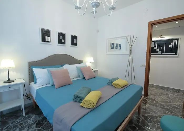 Short Lets Grandi Stazioni Gasthof Bari