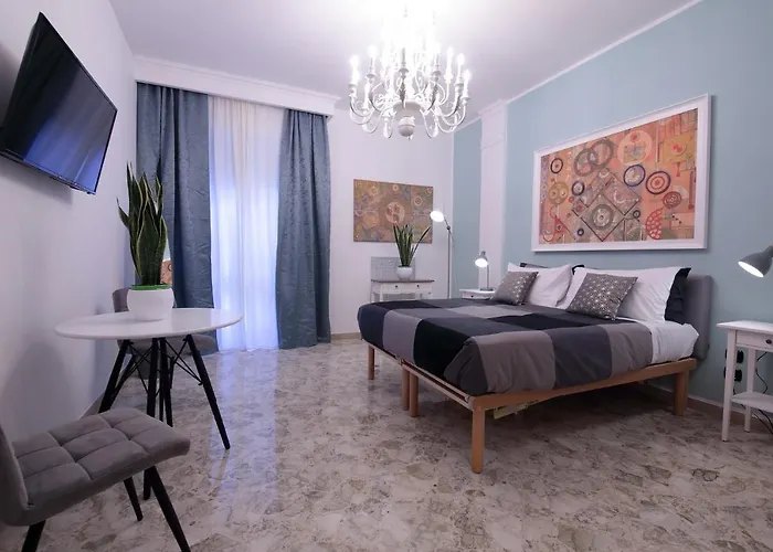 Short Lets Grandi Stazioni Gasthof Bari