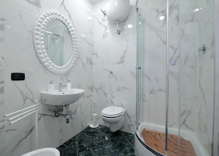 Short Lets Grandi Stazioni Gasthof *